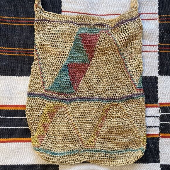 Vintage 90’s Chacura Handwoven Festival Crossbody Bag. Boho. Hippie. Summer. - Picture 7 of 8